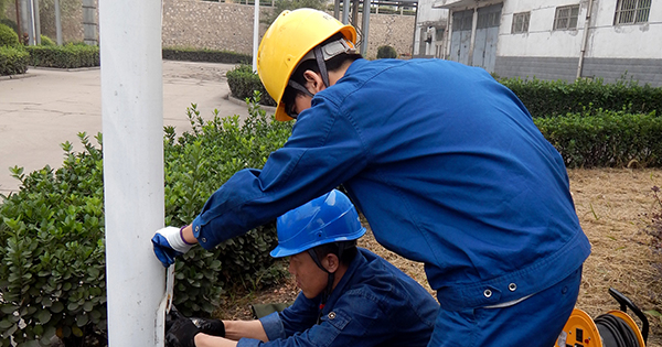 漳電臨汾熱電設備維護部進行隱患排查讓節日照明更亮